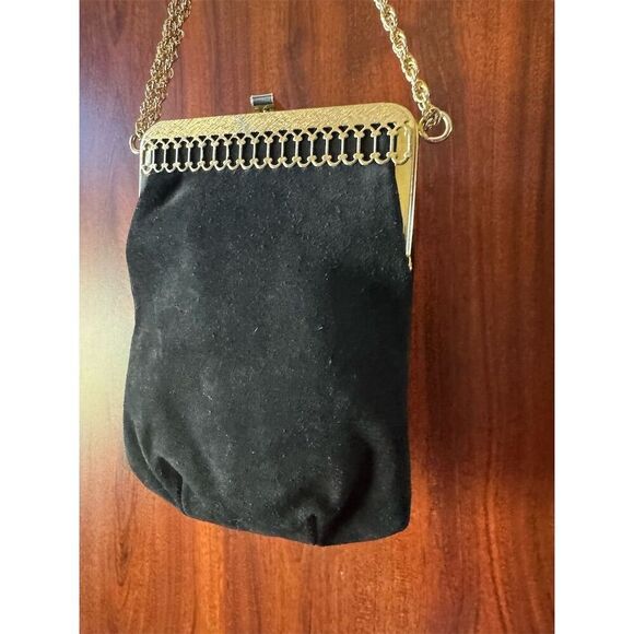 Vintage Triangle New York Black Suede Evening Clutch with Gold Chain Strap - Picture 4 of 9